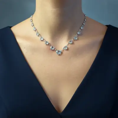Colar Coeur Topázios Azuis com Diamantes em Ouro Branco 18k - Aplicada