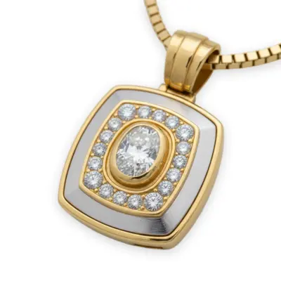 Colar Icon Quadra em Ouro Amarelo 18k com Diamantes e Madre Pérola - Foto 1