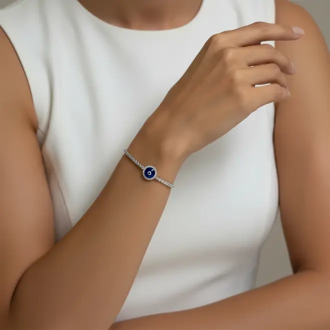 Pulseira Énergie Olho Grego com Diamantes em Ouro Branco 18k - Detalhe